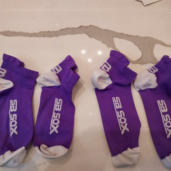 EUC SB SOX compression socks, Women's small, 2 pairs - Picture 3 of 4